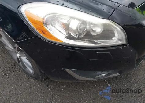 2013 Volvo C70 T5 from USA, damaged, VIN YV1672MC8DJ136151